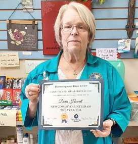 Doris Howell received an award for 235 volunteer hours as a newcomer from Runningwater Draw RSVP. (Submitted Photos)