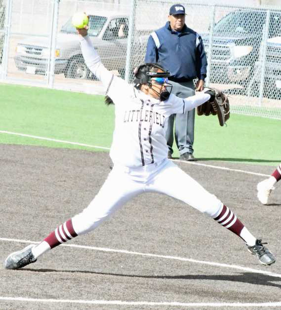 Lady Cats open district with win over Muleshoe