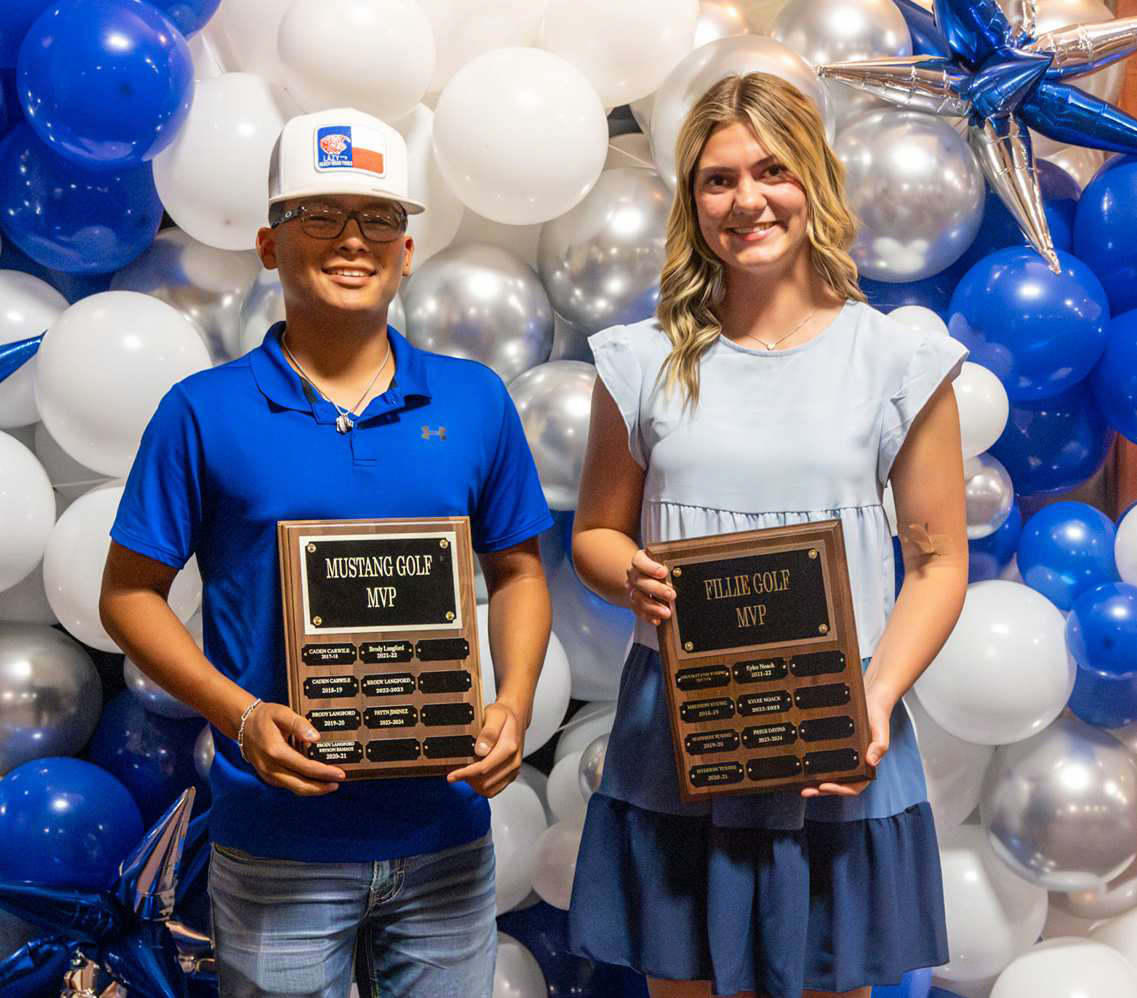 2023-2024 OLTON GOLF AWARDS - Mustang Golf MVP, Paytn Jimenez; Fillie Golf MVP, Payge Davina. (Photo Courtesy of Dusty Gorman)