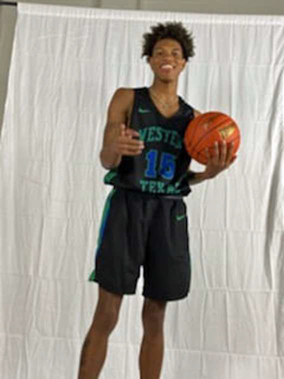 Jonathan Davis, a former Littlefield Wildcat, recently began playing basketball overseas in Rome, Italy. (Submitted Photo)