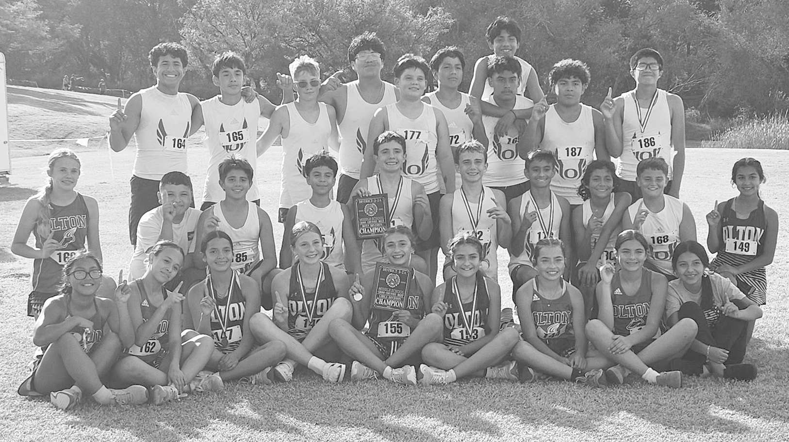 The Olton Junior HIgh boy’s and girl’s cross country teams captured the District 3-2A Championships at Mae Simmons Park in Lubbock on Tuesday at the District Cross Country Meet. (Photo Courtesy of Adrienne Synatschk)