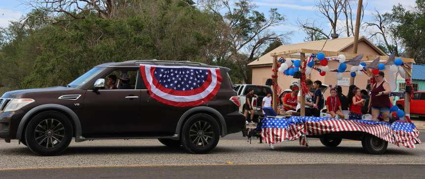 The Springlake-Earth Junior High cheerleaders float got 2nd place in the float category, during the annal 4th of July fundraiser for the SPringlake-Earth Fire Dept on Thursday, July 4th. (Photo by Ann Reagan)
