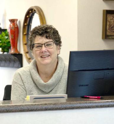 Jacalene Edwards is retiring from First Federal Bank after 35 years of service. (Staff Photo by Rhode Duenas)