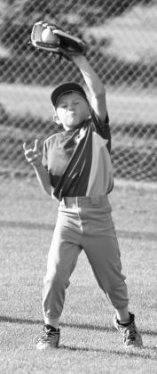 Olton hosts youth baseball camp