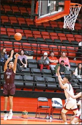 NETTES CRUISE PAST RALLS, 70-26