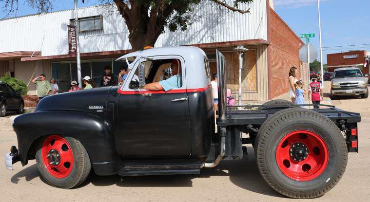 Flatland Music Festival/”Heroes Among Us” Parade
