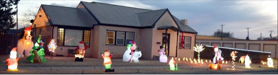 CHRISTMAS LIGHTINGWINNER