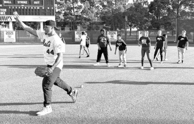 2026 Chevy Youth Baseball Clinic