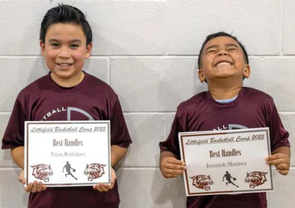 Viron Rodriguez and Jeremiah Martinez received ‘Best Handles’ awards at the Littlefield Basketball Camp on June 19, 2025. (Photo by Madison Vidales)