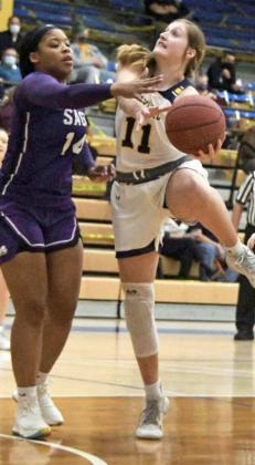 2020-21 WOMEN’S SAC FRESHMAN OF THE YEAR