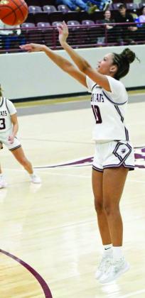 ZALISE DAVIS - Littlefield Lady Cats