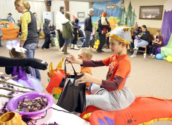 The Crescent Park Church of Christ in Littlefield enjoyed a great crowd at their Trunk or Treat held on Sunday, October 29, 2023. (Photos by Ann Reagan)
