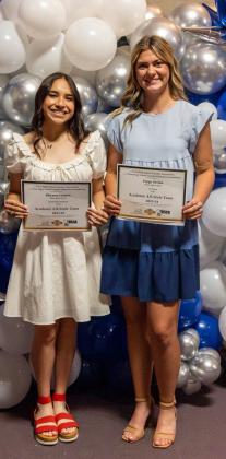 2023-2024 OLTON FILLIES GOLF AWARDS - Klaryssa Casares, Academic All-State Honorable Mention; Payge Davina, Academic All-State First Team. (Photo Courtesy of Dusty Gorman)