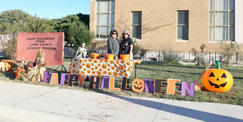 Juvenile probation officers at the downtown park