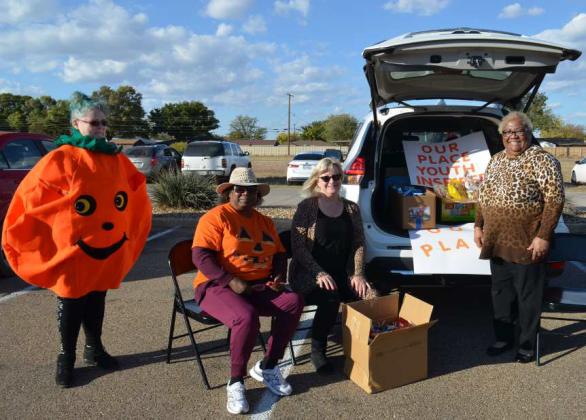 LHC Trunk-or-Treat