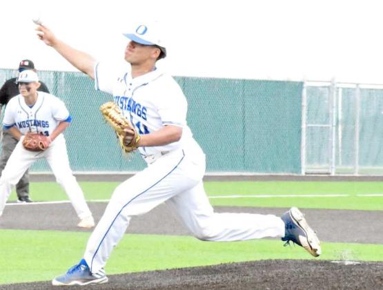 LOOKING FOR STRIKES - Olton sophomore pitcher, Alan Vasquez, fires a pitch towards the plate, during game one of the Mustangs Regional Quarterfinal loss to New Home on Thursday in Littlefield. (Staff Photo by Derek Lopez)