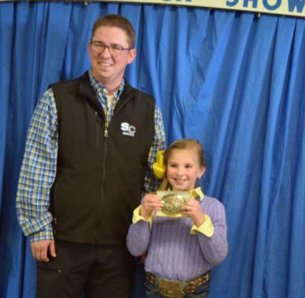 PIG SHOWMANSHIPAWARD - LYNNLEE BRASHEAR of Sudan
