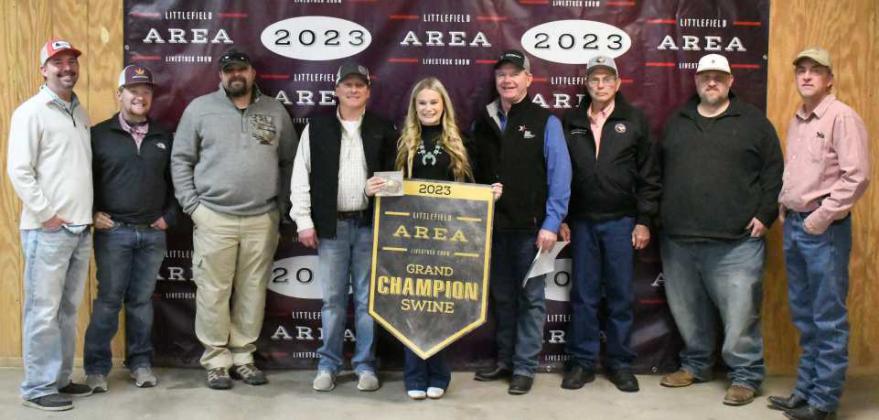 Area Livestock Show Grand and Reserve Grand Champs with buyers
