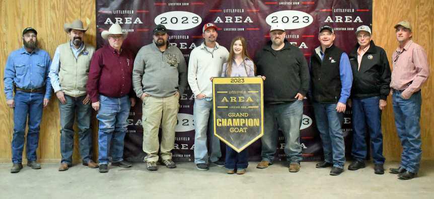 Area Livestock Show Grand and Reserve Grand Champs with buyers