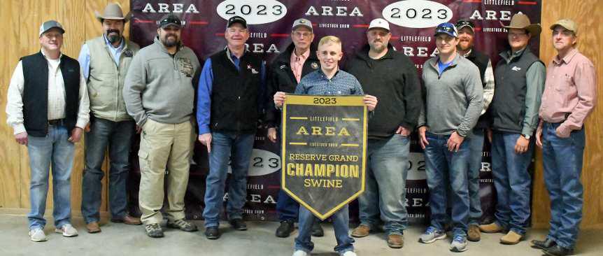 Area Livestock Show Grand and Reserve Grand Champs with buyers
