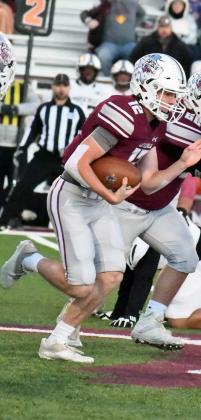 Bulldogs fall at home to Panthers, 24-20