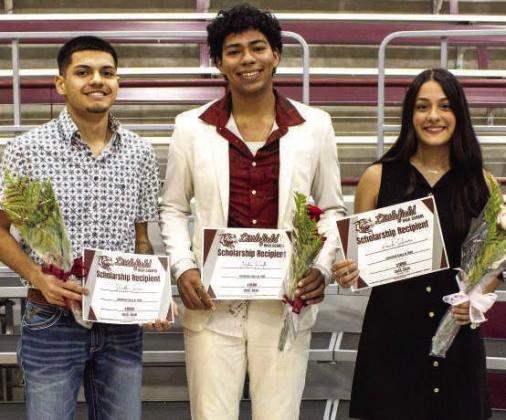 Madden Tenorio, Jordan Randle and Kamila Silveira receive a $1,000 scholarship from the Littlefield Class of 1984 at the Littlefield High School scholarship ceremony on May 19, 2026. (Photo by Madison Vidales)