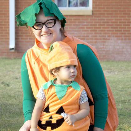 Whitney Davis and Madalynn Robin pose for a picture at the Crescent Park Church of Christ Trunk-or-Treat on Sunday, Oct. 27. (Staff Photo by Rhode Duenas)