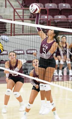 Lady Cats notch first win of Cunningham era
