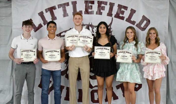 2023-2024 SCHOLARSHIP RECIPIENTS - Braedy Saenz, ScholasticAchievement Award; Gabe Montalvo Scholastic Achievement Award; Sam Hill, Jerry Blakely Student Scholarship and Scholastic Achievement Award; Amiah Elizondo, Scholastic Achievement Award; Kennadi Hanlin, Scholastic Achievement Award; Lindsay Coffman, Scholastic Achievement Award. (Not pictured): Kamryn Jimenez, Xavier Champion and Isaiah Rodriguez. (Staff Photo by Derek Lopez)