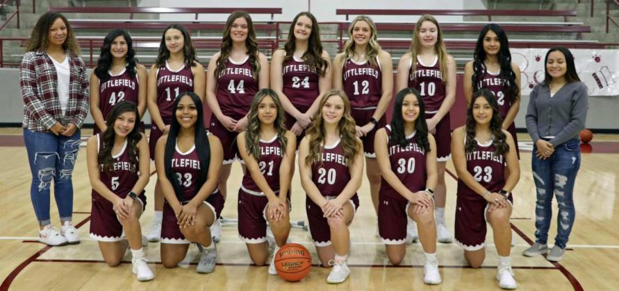 2021-22 LITTLEFIELD LADY CATS VARSITY BASKETBALL TEAM – The Lady Cats are Coaches by Teddy Duncan, and she is assisted by Keith Logan, Emily Castillo and Susanne Perry. (Back L-R): Manager Kaeleigh Logan, Ellie Lopez, Leilani Solis, Ashtyn Parker, Kyndal Edgemon, Madison McNeese, Brookelyn Gau, Amiah Elizondo and Manager Tricia Torres. (Front L-R): Emily Champion, Mahalia Huey, Jasmine Barios, Kennadi Hanlin, Bri Valdez and Arianna Cruz. (Submitted Photo)