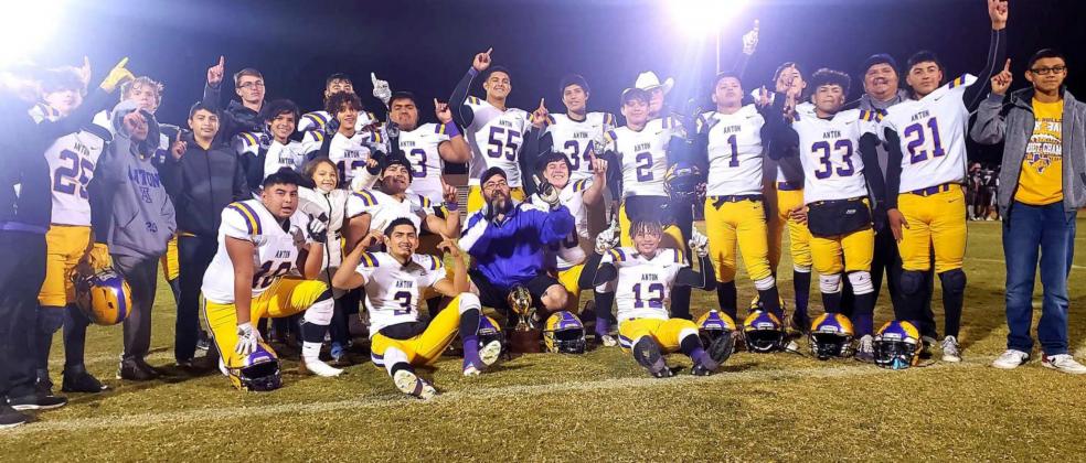 ANTON BULLDOGS ARE BI-DISTRICT CHAMPIONS
