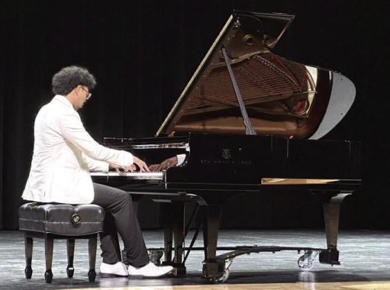 Jordan Randle, a senior from Littlefield High School, earned a silver medal “Excellent” rating for his piano solo, “Nocturne in E-flat, Op. 9, No. 2” by Chopin, at the UIL Texas State Solo &amp;amp; Ensemble Contest on May 25 at Lehman High School in Kyle.
