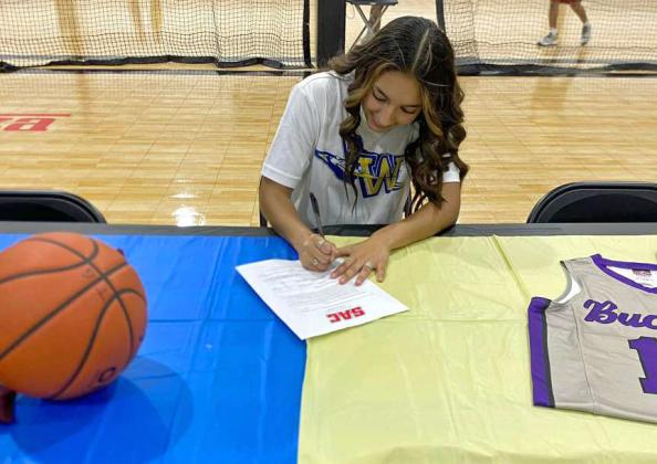 Recent Littlefield graduate, Arianna Cruz signed her Letter of Intent on Thursday to continue her Baseketball and Academic career at Wayland Baptist University. She had a small signing ceremony at 55 Buckets Gym in Lubbock, where she played AAU. (Submitted Photo)