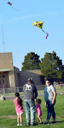 Families had a perfect day to fly kites at the Community Picnic held at the Littlefield Primary School on 300-September 12,2022. (Photo by Ann Reagan)