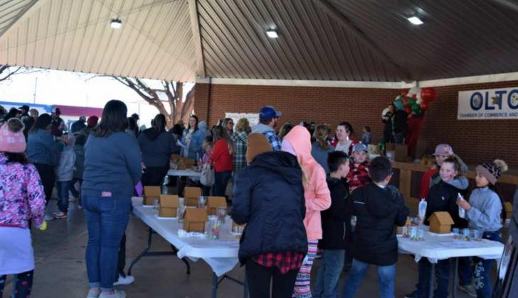 Olton Hometown Christmas and Lighted Parade
