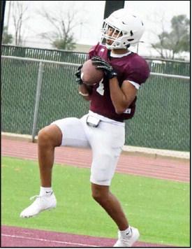 Wildcats hold intersquad scrimmage