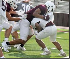Wildcats hold intersquad scrimmage