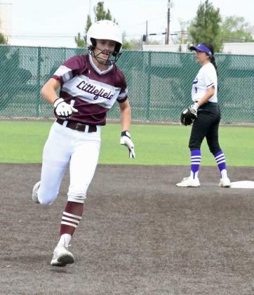 Littlefield’s Bryndle Ray sprints torwards third base on her way to a walk-off inside the park homerun on Saturday, as the Lady Cats run-ruled Dimmitt, 15-0, to take the season series, 2-0. (Staff Photo by Derek Lopez)