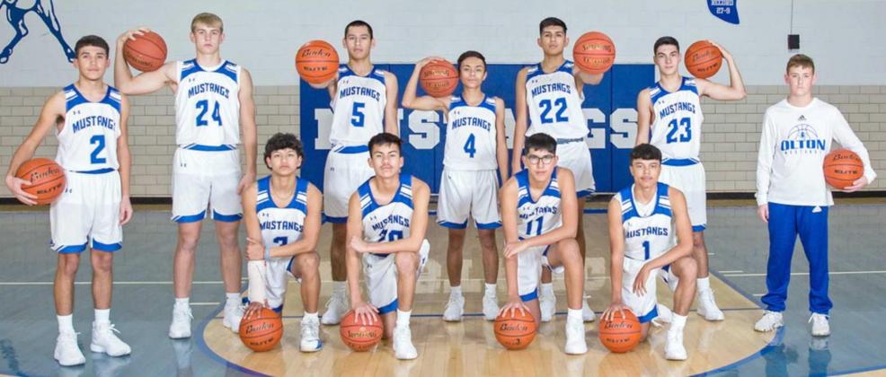2021-22 OLTON MUSTANGS VARSITY BASKETBALL TEAM – The Olton Mustangs are coached by Bobby Workman and he is assisted this year by Brandon Castillo. (Back L-R): Jake Soliz, Brennon Huguley, Joe Canchola, Alex Santillan, Chris Urbina, Andrew Martinez and Manager. (Front L-R): Joel Olivas, Jimmy Munoz, Nathan Urbina and Nick Casares. (Submitted Photo)