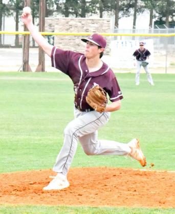 WILDCATS BLAST MUSTANGS