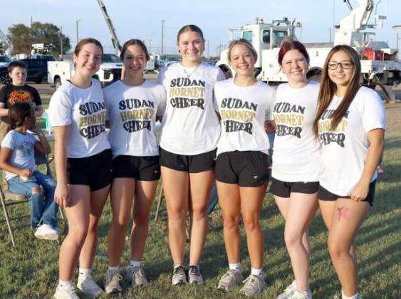 The Sudan Hornet Varsity Cheerleaders provided the Face Painting Booth during the LCEC Annual Membership Meeting on Tuesday, September 16, 2025. Left to right- Kyndal Wilson, Piper Pool, Masyn Provence, Scarlett Pool, Brooklyn Swart, and Alissa Montes. (Photo by Ann Reagen)
