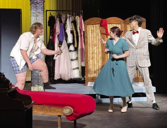 A COMMAND PERFORMACE -- The Sudan High School One Act Play company will be producing their comedy, 'Moon Over Buffalo' by Ken Ludwig on Sunday, May 10th at 5:00 p.m. in the SISD Auditorium. (Submitted Photo)