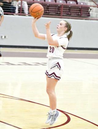 LAdy Cats take down Lady Owls, 55-41