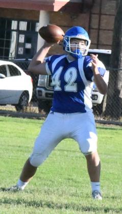 Amherst takes on Antelopes in final scrimmage