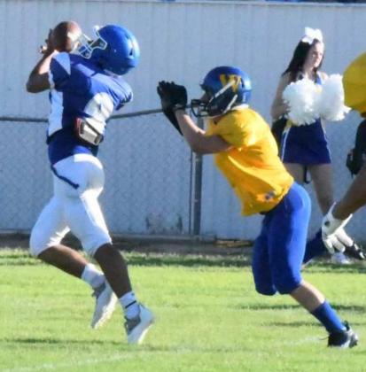 Amherst takes on Antelopes in final scrimmage