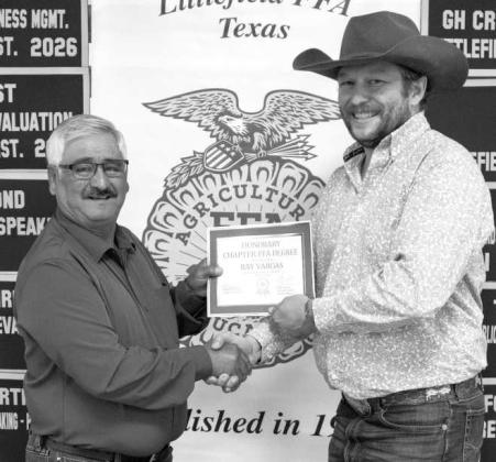 Tyler Classen presents Ray Vargas with an Honorary FFA Degree at the Littlefield FFA banquet on May 18, 2026. (Photo by Madison Vidales)