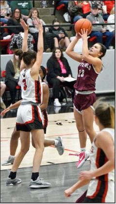 Littlefield’s Cali Saldana pulls up for a short jumper in the lane, during the second half of the Lady Cat’s loss to the Fillies on Friday in Shallowater. (Staff Photo by Derek Lopez)