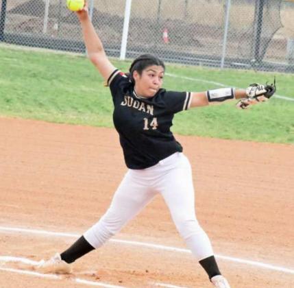 GETTING THE WIN – Sudan’s Blessy Montes pitched a complete game for the Nettes on Tuesday, as she earned three strikeouts, while giving up six walks and four runs, during the Nettes’ victory over Lockney on Tuesday, 14-4. (Staff Photo by Derek Lopez)