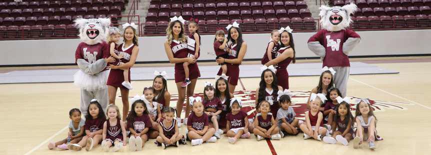 Olton Mustang Cheerleaders complete UCA Camp