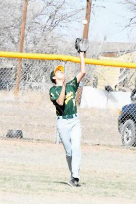 GETTING UNDER THE BALL – Springlake-Earth left fielder, Alex Alvarez, gets under a fly ball in left field for out number two, in the bottom of the first inning of their, 13-4, victory in the Shorty Barlow Classic Tournament-opener over Dimmitt JV on Thursday in Earth. (Staff Photo by Derek Lopez)